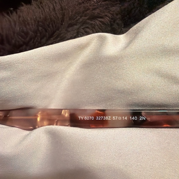 Tory Burch TY6070 Aviator Sunglasses Rose Gold | Authentic | Case Included - Picture 3 of 6